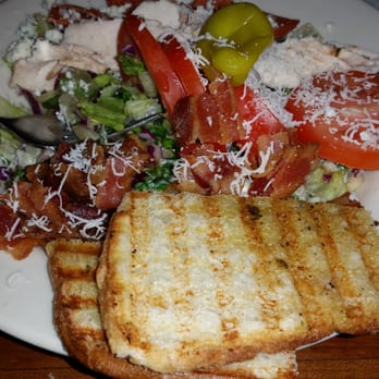 Johnny Carino's - Italian Near Me - Modesto, California