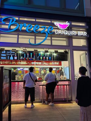 Breeze Daiquiri Bar by null