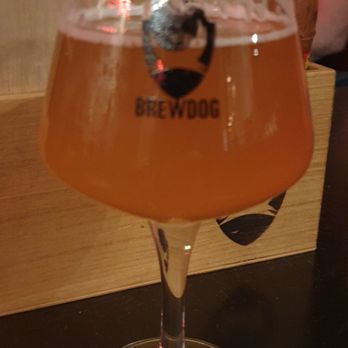 BrewDog Bar Göteborg - Two way street - Pubs Near Me - Göteborg, O