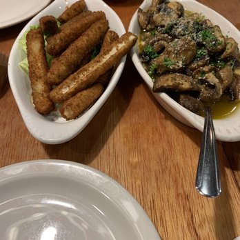 Dinapoli's Fire House - Zucchini, sautéed mushrooms - Pizza Near Me - Apple Valley, California
