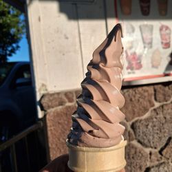 Bowinkle Drive Thru - Swirl softserve