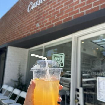 Cassetta - Passion Fruit Tea - Coffee & Tea Near Me - Beverly Hills, California