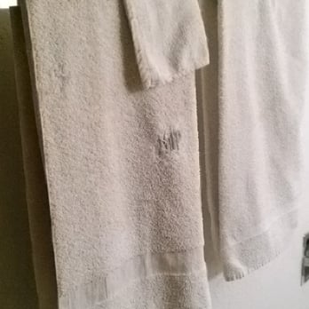 Trails West Motel - Towels with holes in them! - Hotels Near Me - Hutchinson, Kansas Trails West Motel - Towels with holes in them! - Hotels Near Me - Hutchinson, Kansas