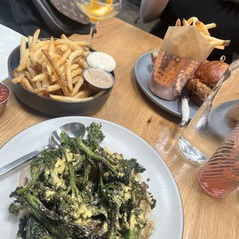 Fern Bar - Bars Near Me - Sebastopol, California