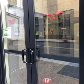 350 Oliver - Street entrance on Olive to garage elevator - Parking Near Me - Pittsburgh, Pennsylvania