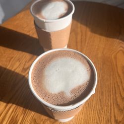 Hot chocolate with oatmilk