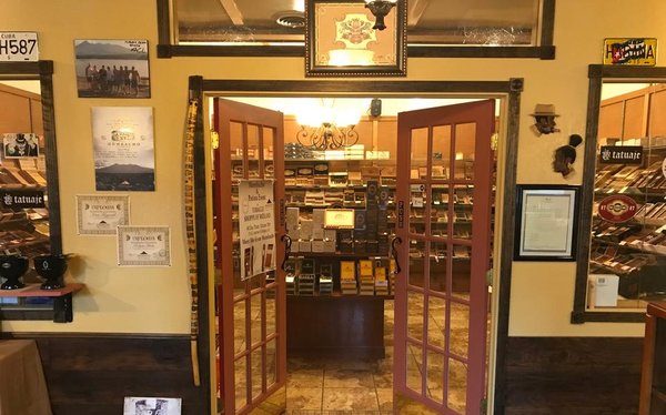 Billy's Tobacco, 314 S Saginaw Rd, Midland, MI 48640, US