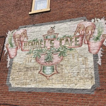 Hendel's - Outside mural - New American Near Me - Florissant, Missouri Hendel's - Outside mural - New American Near Me - Florissant, Missouri