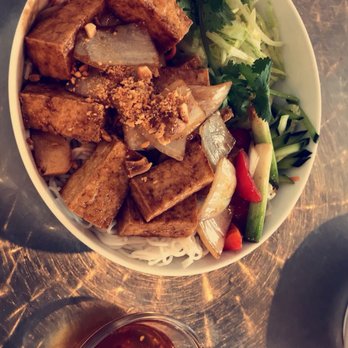Ba Mien Bistro - Tofu Vermicelli bowl - Vietnamese Near Me - Houston, Texas Ba Mien Bistro - Tofu Vermicelli bowl - Vietnamese Near Me - Houston, Texas