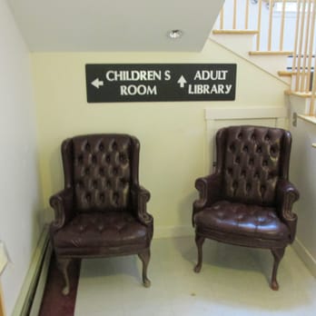 Windham Public Library - Comfy place to loiter - Libraries Near Me - Windham, Maine