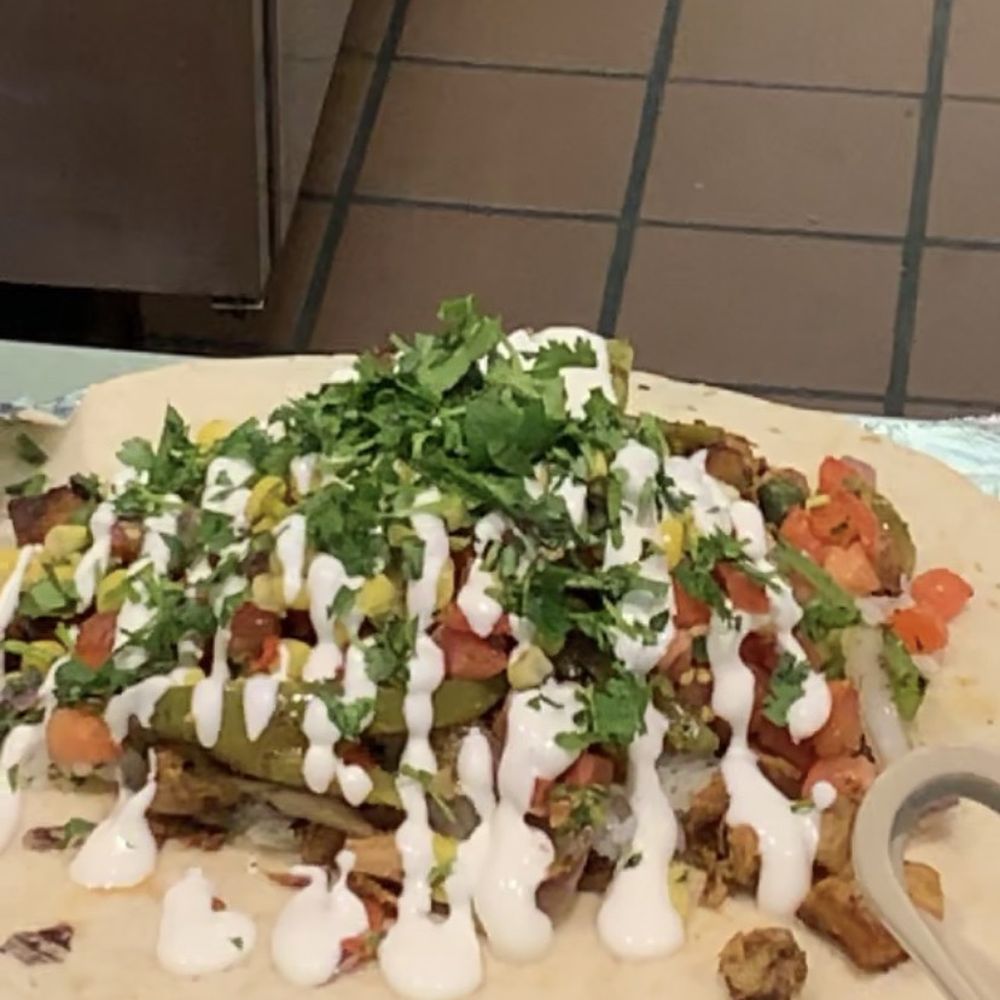 QDOBA Mexican Eats - Chicken Burrito - Mexican Near Me - Moline, Illinois