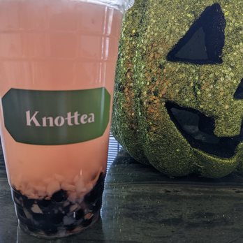 Knottea Cafe House - Rosy Blossom Agua Fresca - Coffee & Tea Near Me - Stanton, California Knottea Cafe House - Rosy Blossom Agua Fresca - Coffee & Tea Near Me - Stanton, California