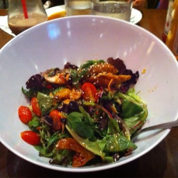 Dunn's - Thai salad - Burgers Near Me - Greenfield Park, Quebec