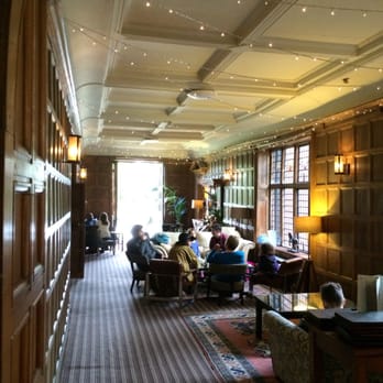 Gray's Court Parlour - Cocktail Bars Near Me - York, YOR