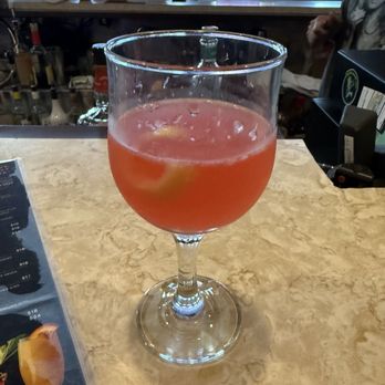 Kross Inn - Cosmo - Bars Near Me - Ingleside, Illinois
