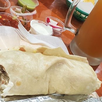 El Balcon Taqueria - Mexican Near Me - Sacramento, California