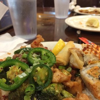 Buffet Asia - Jalapeño and broccoli with chicken and beef. - Chinese Near Me - Abilene, Texas Buffet Asia - Jalapeño and broccoli with chicken and beef. - Chinese Near Me - Abilene, Texas