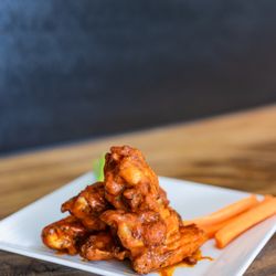 BLUFIN Waterfront Grill - Wings, your way