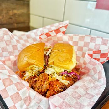 Mama Hieu's  - Vietnamese Hot Chicken Sandwich | IG @moniquedao - Vietnamese Near Me - Westminster , California
