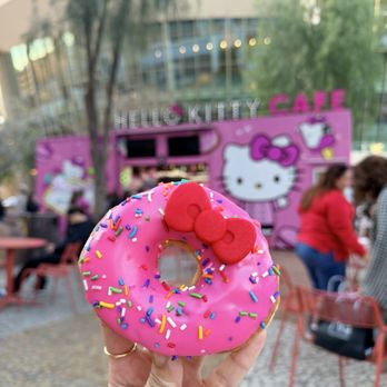 Hello Kitty Cafe - Desserts Near Me - Las Vegas, Nevada