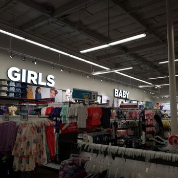 Old Navy Outlet - Good price good for kid i come everymonth - Fashion Near Me - Commerce, California