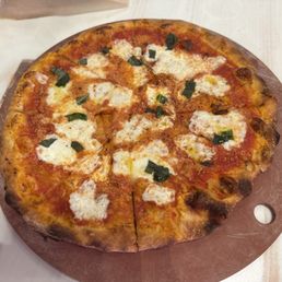Margherita pizza Margherita pizza