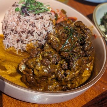 Norah - cauliflower curry - Vegan Near Me - Portland, Oregon Norah - cauliflower curry - Vegan Near Me - Portland, Oregon