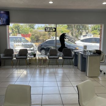Elite Nails & Lash - My view as I soaked my toes - Nail Salons Near Me - La Mesa, California Elite Nails & Lash - My view as I soaked my toes - Nail Salons Near Me - La Mesa, California