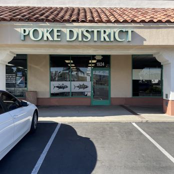 Poke District - Front entrance - Seafood Near Me - Orange, California