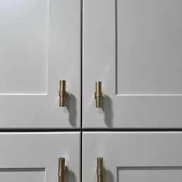 Misaligned door handles Misaligned door handles