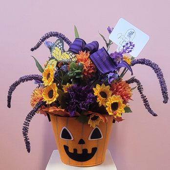 Petals and Vines - Floral Designers Near Me - Christopher, Illinois Petals and Vines - Floral Designers Near Me - Christopher, Illinois