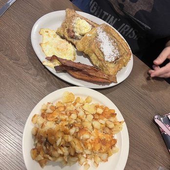 RJ's Cafe - Cinnamon Roll French Toast combo - Breakfast & Brunch Near Me - Dana Point, California RJ's Cafe - Cinnamon Roll French Toast combo - Breakfast & Brunch Near Me - Dana Point, California
