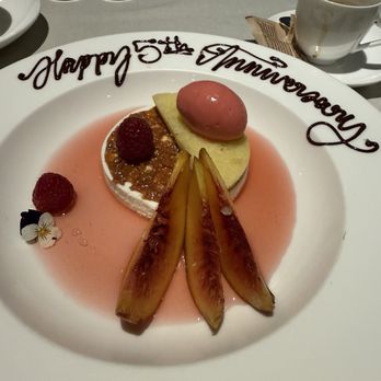 Auberge du Soleil - Panna cotta dessert - Hotels Near Me - Rutherford, California