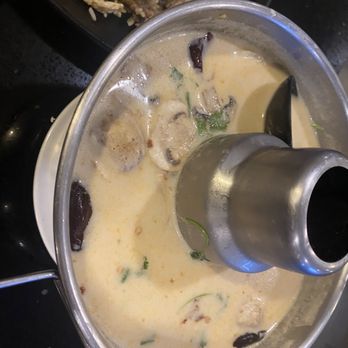 Thai Thani Cuisine - SU1. Large Tom Yum Soup - Thai Near Me - Chino, California Thai Thani Cuisine - SU1. Large Tom Yum Soup - Thai Near Me - Chino, California
