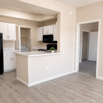 Cortina - Apartments Near Me - Phoenix, Arizona Cortina - Apartments Near Me - Phoenix, Arizona