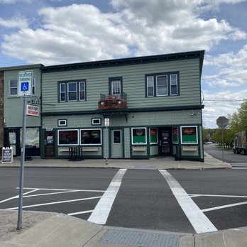 Green Front Restaurant - Outdoor view - New American Near Me - Canandaigua, New York Green Front Restaurant - Outdoor view - New American Near Me - Canandaigua, New York