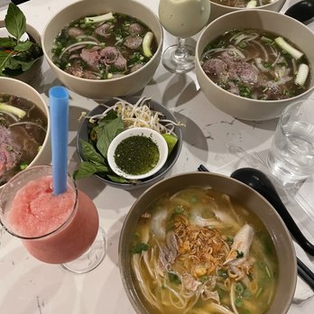 Em Vietnamese Bistro - PHO BO, PHO GA, Watermelon Cooler, THE GREEN DREAM - Vietnamese Near Me - Brooklyn, New York Em Vietnamese Bistro - PHO BO, PHO GA, Watermelon Cooler, THE GREEN DREAM - Vietnamese Near Me - Brooklyn, New York
