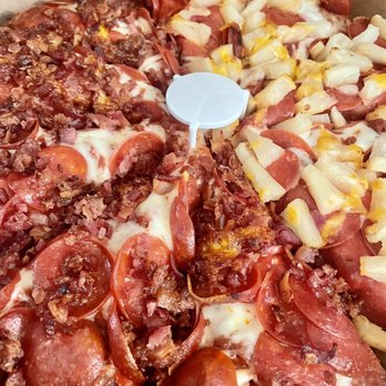 Mountain Mike's Pizza - Medium Pizza - Pizza Near Me - Upland, California