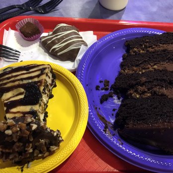 Winfield's Chocolate Bar - Desserts Near Me - Houston, Texas