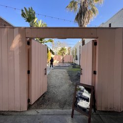 Knix - Cool outdoor space for events!