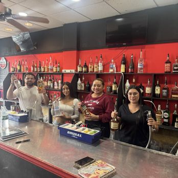 Famous Bartending School - Specialty Schools Near Me - Woodbridge, New Jersey