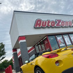 AutoZone Auto Parts - Amarillo encanto