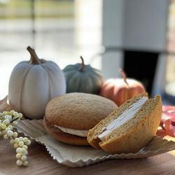 Granny Ruth's Bakery - Pumpkin Whoopie Pie