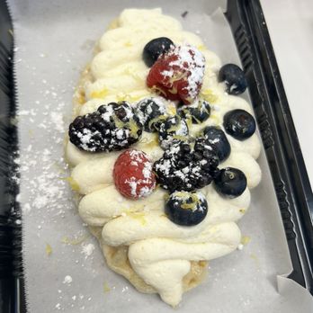 Crazy Croffles - Berries and cream - Desserts Near Me - Salt Lake City, Utah