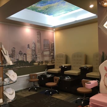 Benitoite Nails & Spa - Nail Salons Near Me - Tigard, Oregon