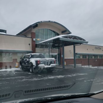 RAYUS Radiology - Parking in the back of building and this is the back entrance. - Diagnostic Imaging Near Me - Everett, Washington RAYUS Radiology - Parking in the back of building and this is the back entrance. - Diagnostic Imaging Near Me - Everett, Washington