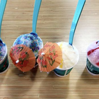 Bahama Buck's - Tyler - Birthday cake, Mango and Passion fruit - Shaved Ice Near Me - Tyler, Texas