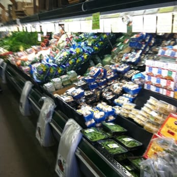 Beiler's Penn Dutch Market - Produce including fresh herbs and portobello mushrooms! - Fruits & Veggies Near Me - Uniontown, Ohio