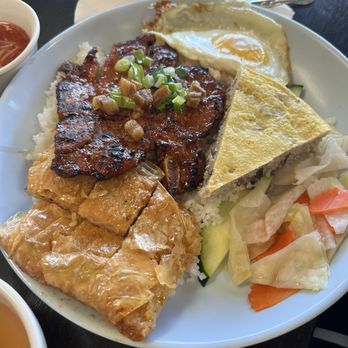 Com Tam Que Huong - Com Tam Suon Cha Tau Hu Ky - Vietnamese Near Me - Westminster, California
