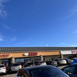 Daiso - Outside